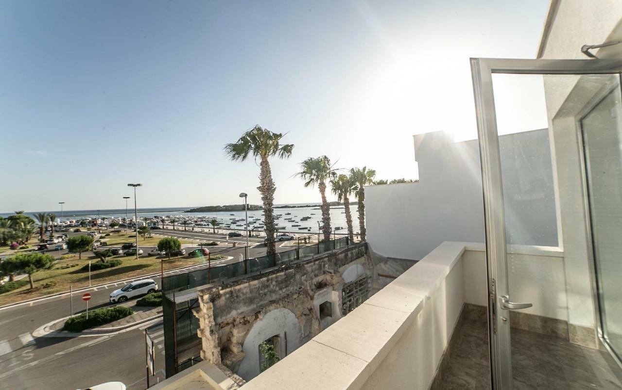 Camera Sul Mare Riviera ポルト・チェザーレオ エクステリア 写真